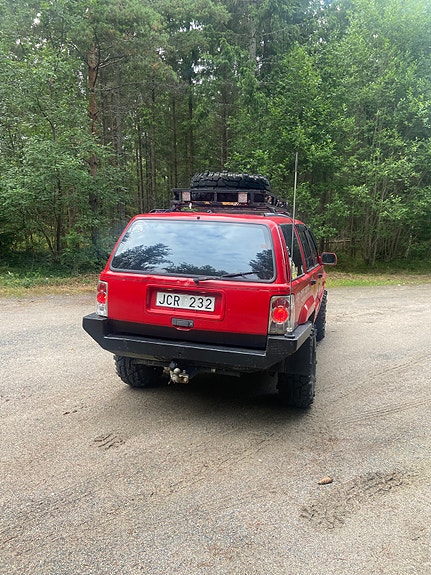 Jeep Grand Cherokee 3 of 7