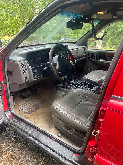 Jeep Grand Cherokee 7 of 7