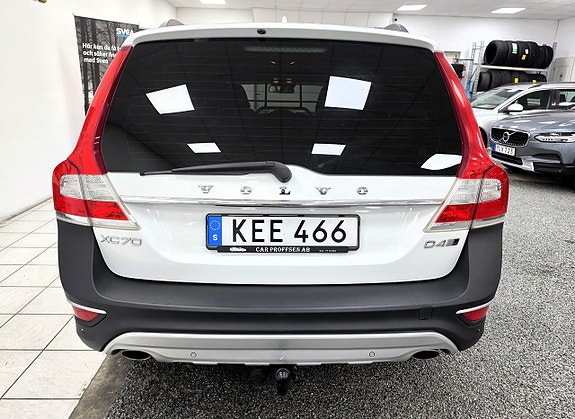 Volvo XC70 18 of 21