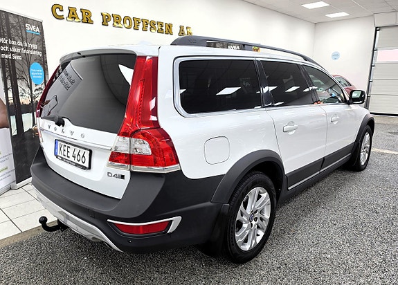 Volvo XC70 3 of 21