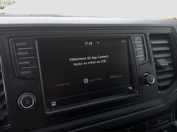 Volkswagen Crafter 35 11 of 14