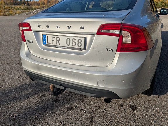 Volvo S60 5 of 5