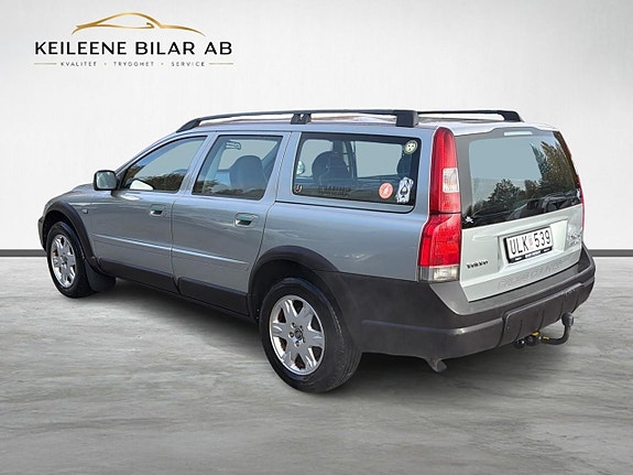 Volvo XC70 9 of 22