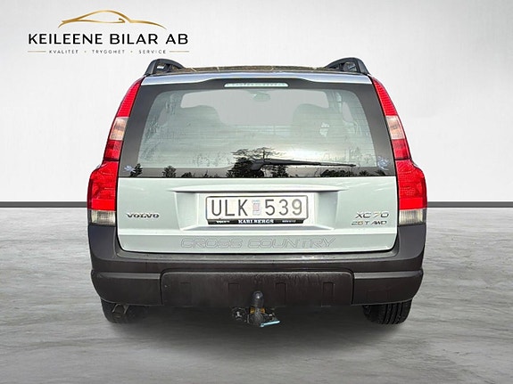 Volvo XC70 6 of 22