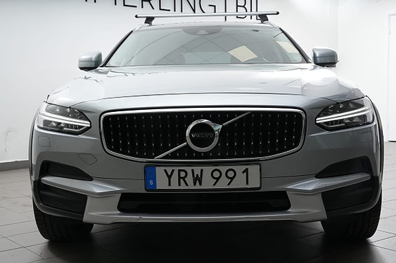 Volvo V90 Cross Country 7 of 19
