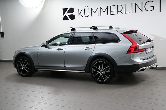 Volvo V90 Cross Country 5 of 19