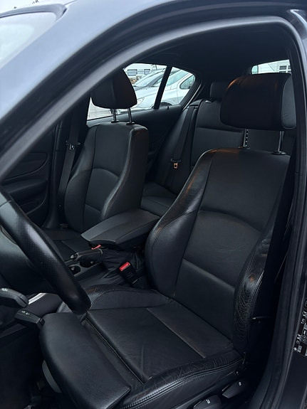 BMW 120d 14 of 14