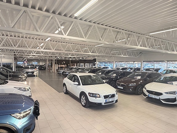 Volvo C30 2 of 19