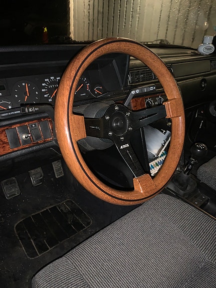 Volvo 740 5 of 7