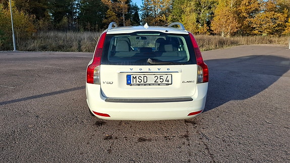 Volvo V50 6 of 17