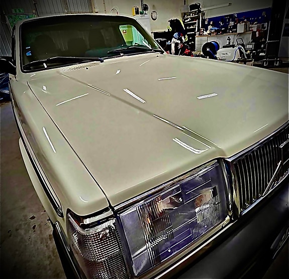 Volvo 240 5 of 6