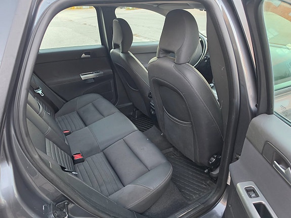 Volvo V50 11 of 21