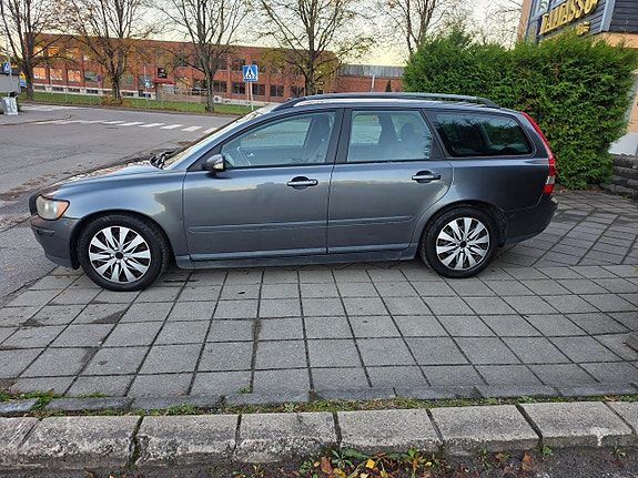 Volvo V50 8 of 21