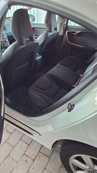 Volvo S60 6 of 11