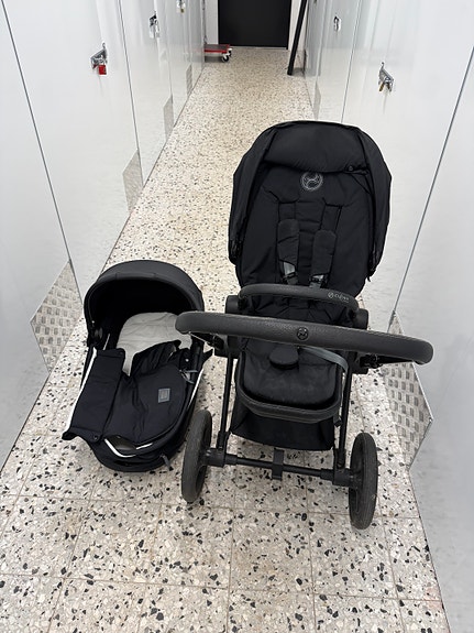 Product image 1 of 8