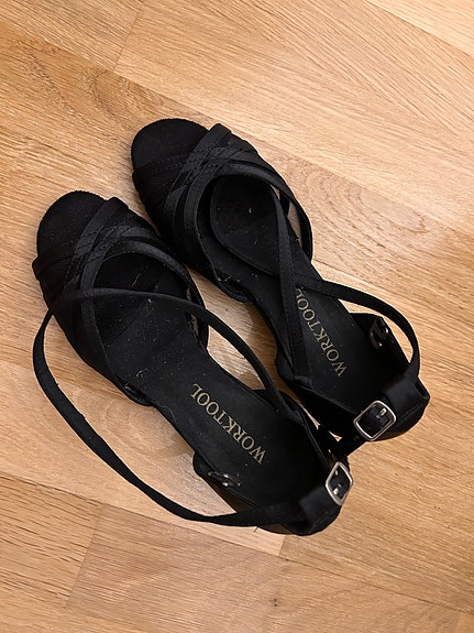 Product image 1 of 6