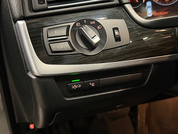 BMW 525d 11 of 30