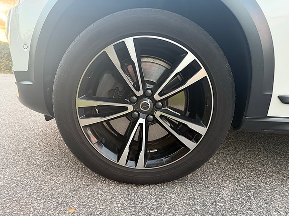 Volvo V90 Cross Country 14 of 15