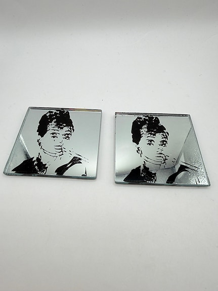 Product image 1 of 4