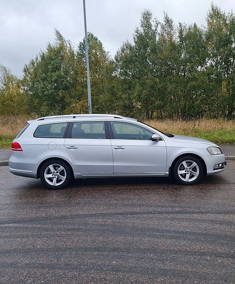 Volkswagen Passat 4 of 5