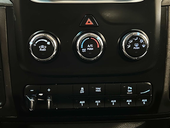 Dodge RAM 21 of 23
