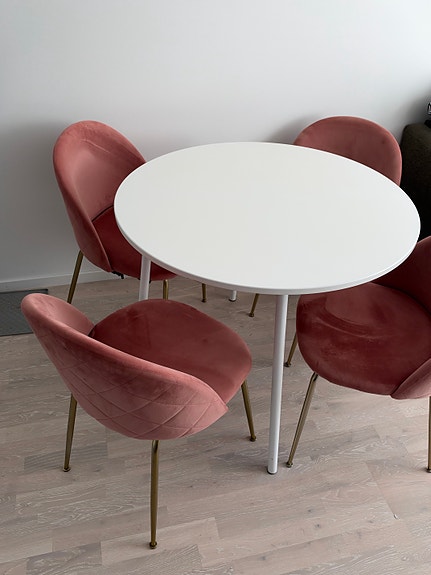 Product image 1 of 4