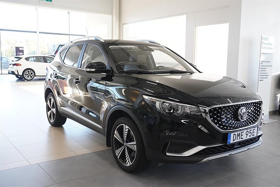 MG ZS 4 of 11
