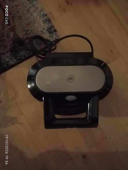 Product image 1 of 2