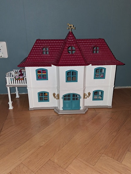 Product image 1 of 2