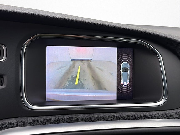 Volvo V40 23 of 29
