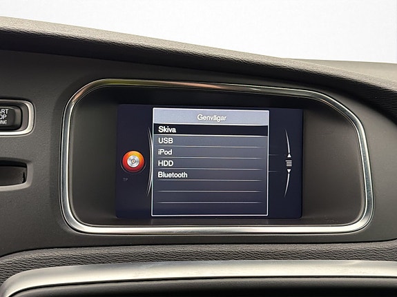 Volvo V40 24 of 29
