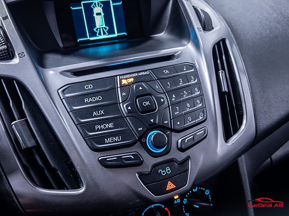 Ford Transit Connect 19 of 28