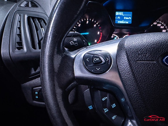 Ford Transit Connect 25 of 28