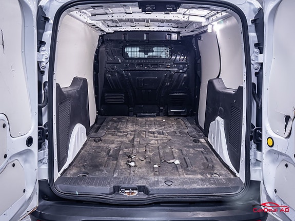 Ford Transit Connect 28 of 28