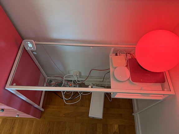 Product image 1 of 2