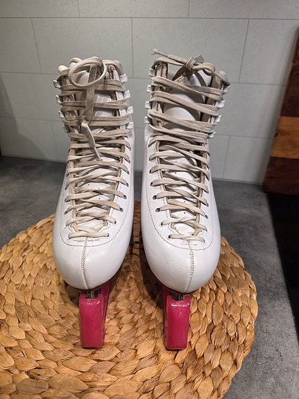 Product image 1 of 10