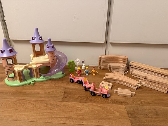 Product image 1 of 4