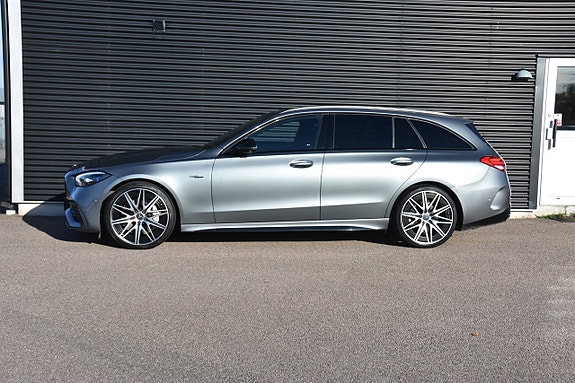 Mercedes-Benz C43 3 of 30