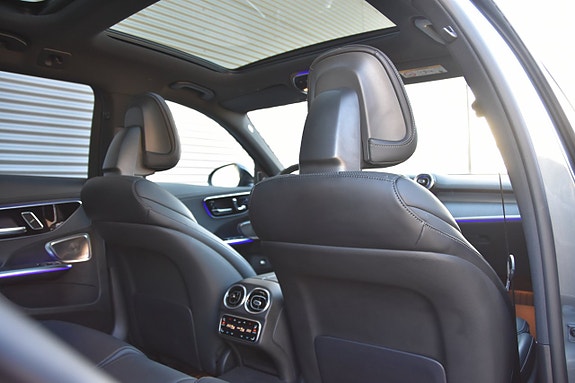 Mercedes-Benz C43 19 of 30
