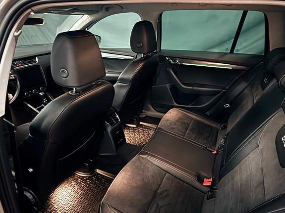 Skoda Octavia Scout 10 of 10