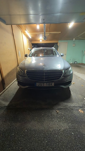 Mercedes-Benz E300 de