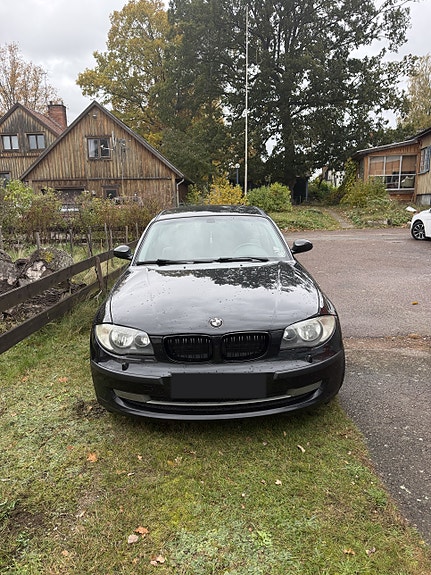 BMW 118d 2 of 2