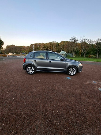 Volkswagen Polo 6 of 14