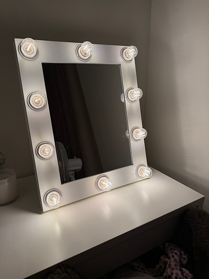 Product image 1 of 6