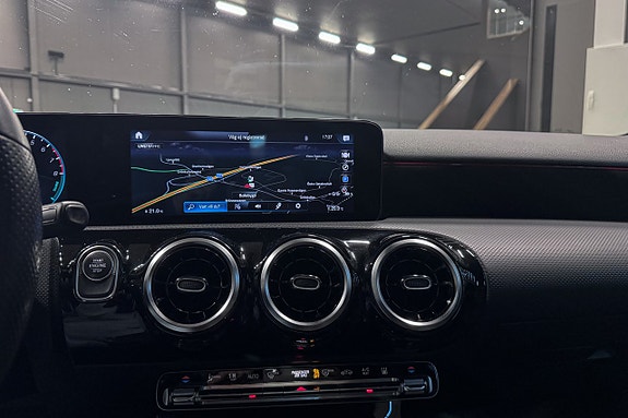 Mercedes-Benz A 250 e 15 of 17