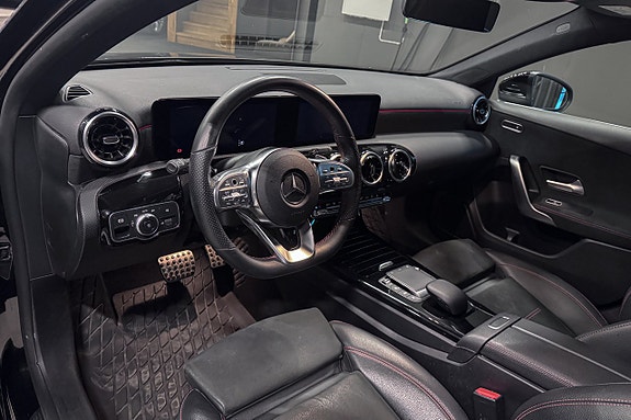 Mercedes-Benz A 250 e 9 of 17