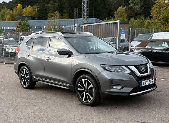 Nissan X-Trail 2 of 13