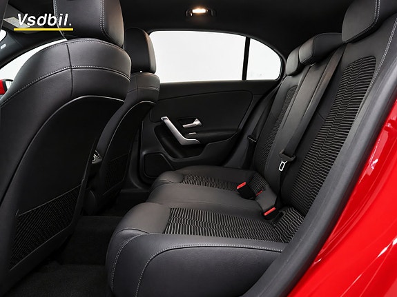 Mercedes-Benz A180 23 of 24