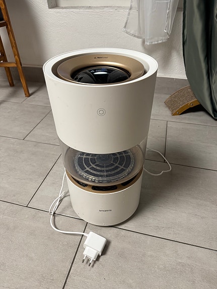 Product image 1 of 3