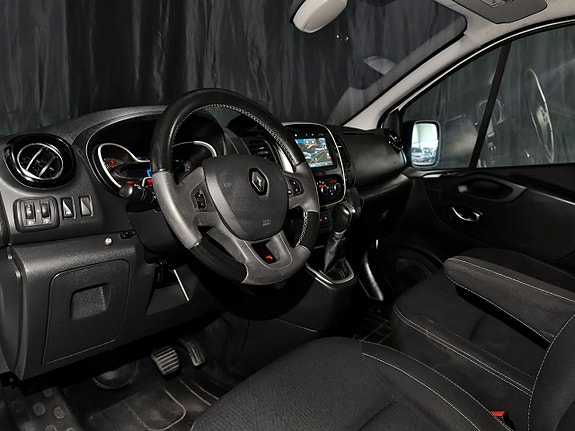 Renault Trafic 22 of 30
